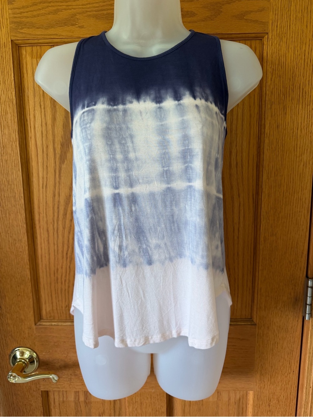 American Eagle Outfitters Navy and White Tie-Dye Tank